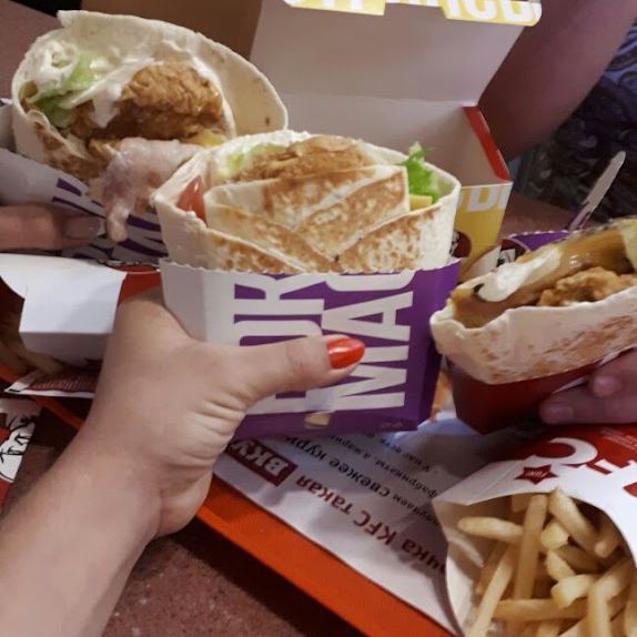 Доставка еды фото KFC Электроугли