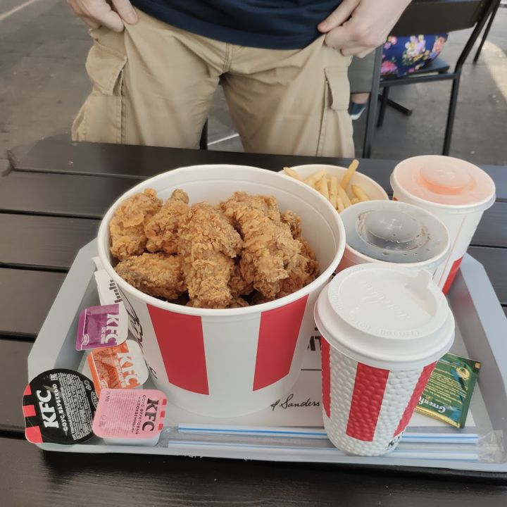 Доставка еды фото KFC