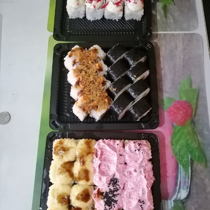 Доставка еды фото Кушай Суши и Пиццу Иркутск