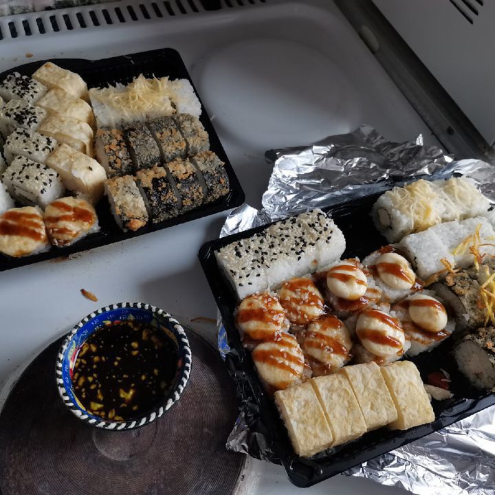 Доставка Иркутск из ресторана Кушай Суши и Пиццу