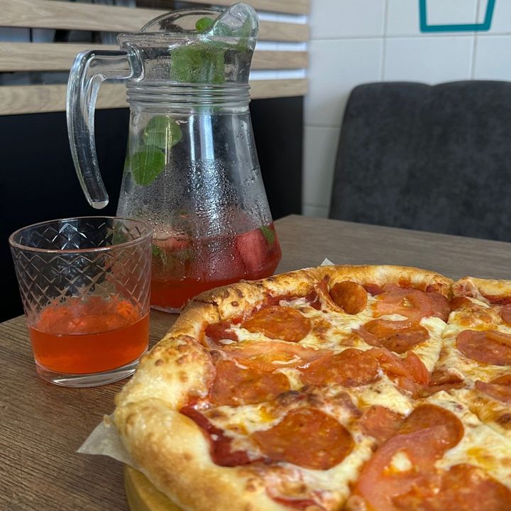 Доставка еды фото Magic pizza