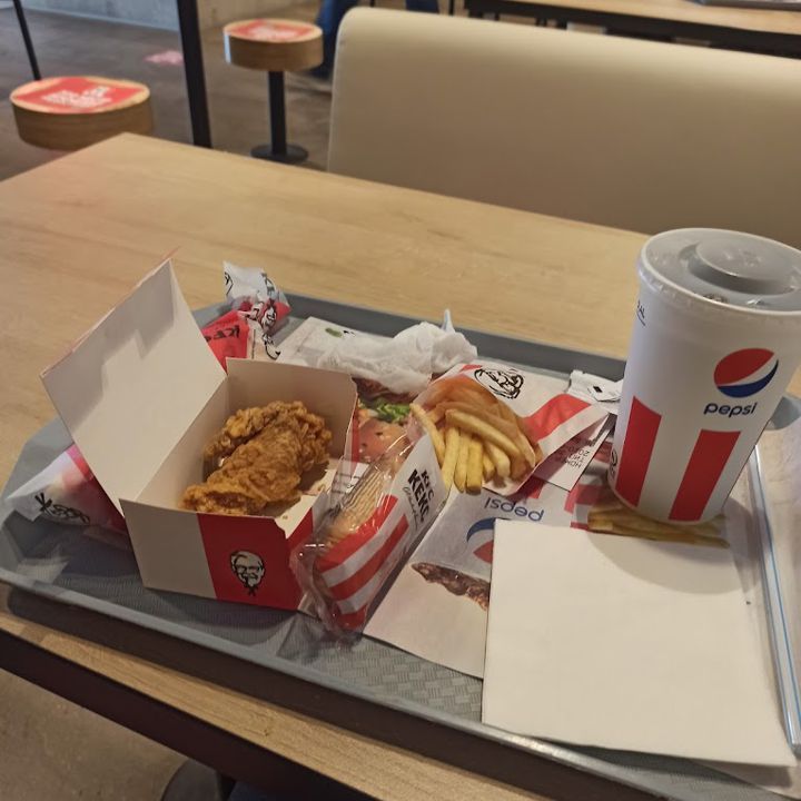 Доставка еды фото KFC