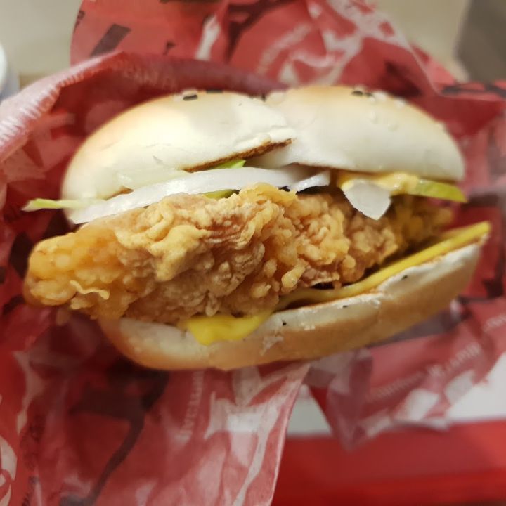 KFC Луга