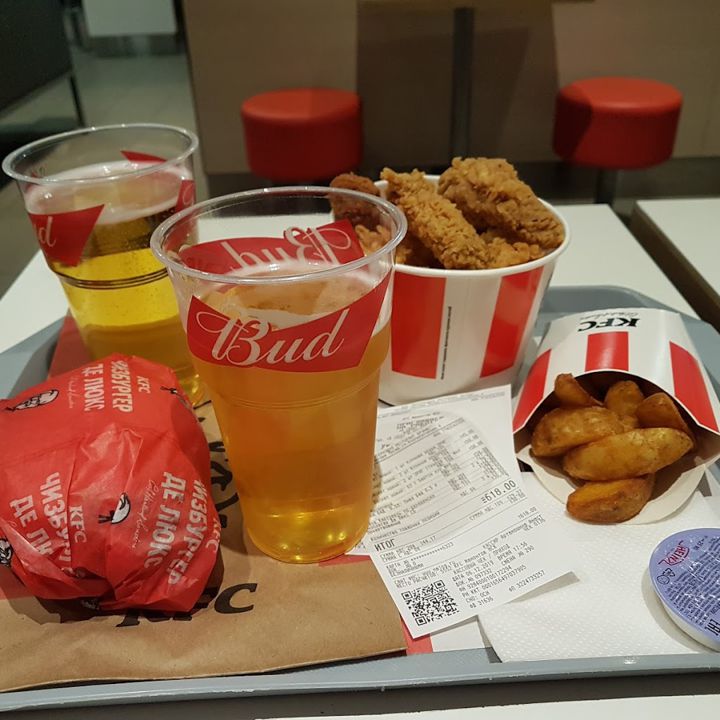 Доставка еды фото KFC