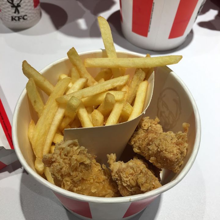 Ресторан доставки KFC