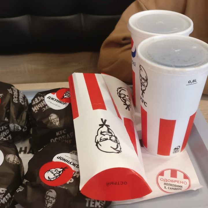 Доставка еды фото KFC